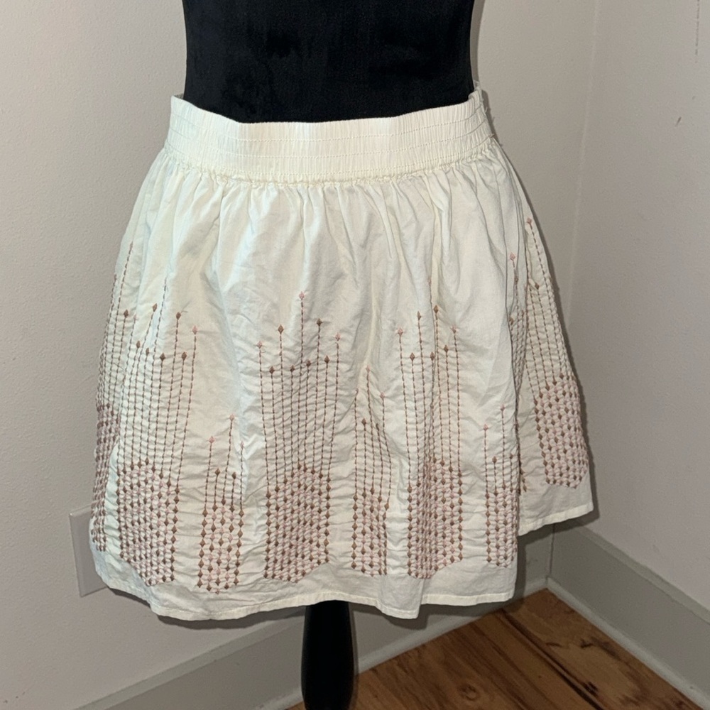 GAP embroidered ivory natural hues 100% cotton wide elastic waistband skirt Sz S